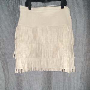 Dress Up Women’s Beige Solid Fringe Stretch hidden zipper Mini Skirt Size M